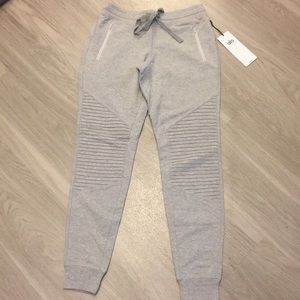 Alo Yoga Urban Moto Sweatpant